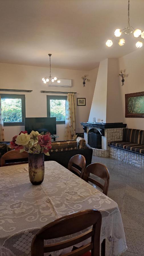 Vretti'S House Villa Fratsia Екстериор снимка